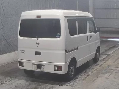 NISSAN CLIPPER VAN
