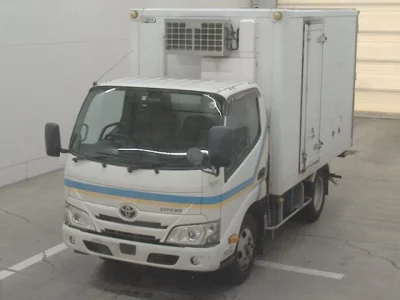 TOYOTA DYNA