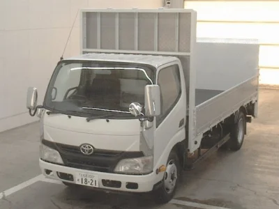TOYOTA DYNA