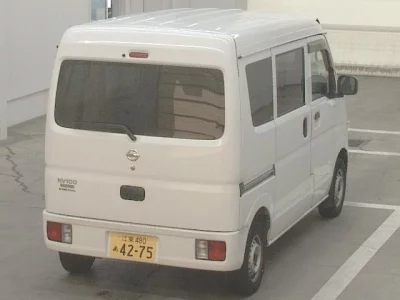 NISSAN CLIPPER VAN