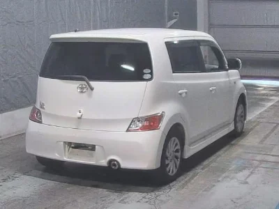 TOYOTA BB