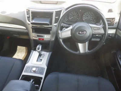 SUBARU LEGACY B4