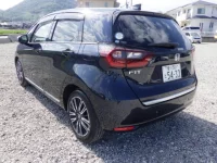Цена авто Honda Fit с аукционов Японии, номер кузова GR1, пробег 11 000, оценка 8