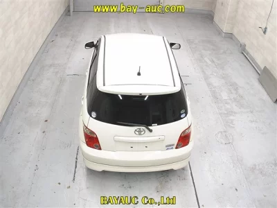 TOYOTA IST