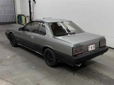 NISSAN SKYLINE