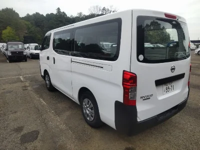 NISSAN NV350 CARAVAN