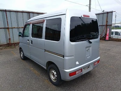 DAIHATSU HIJET VAN