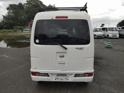 DAIHATSU HIJET VAN