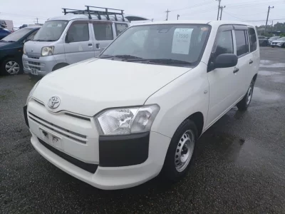 Toyota Succeed