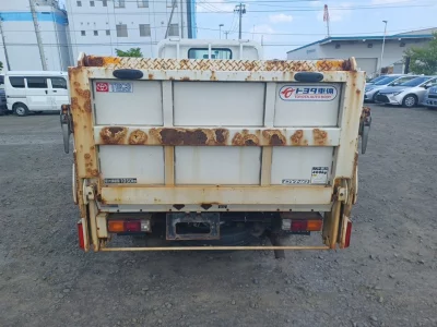TOYOTA DYNA