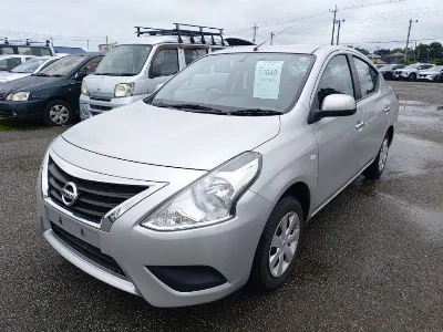 NISSAN TIIDA LATIO