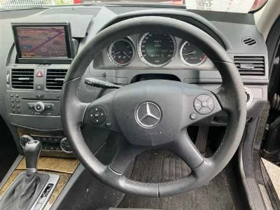 MERCEDES BENZ C CLASS