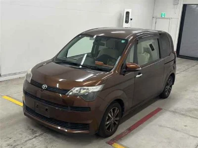 TOYOTA SPADE