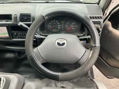 MAZDA BONGO VAN