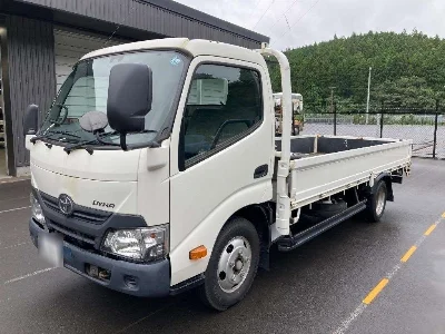TOYOTA DYNA