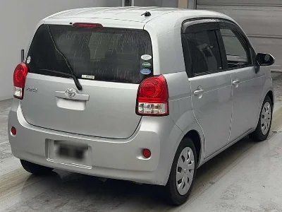 TOYOTA PORTE