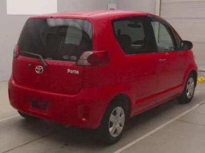 TOYOTA PORTE
