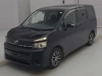 Цена авто Toyota Voxy с аукционов Японии, номер кузова ZRR70G, пробег 273 000, оценка 7