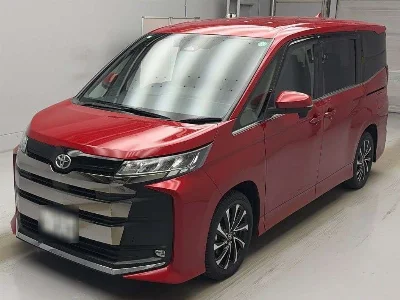 TOYOTA NOAH