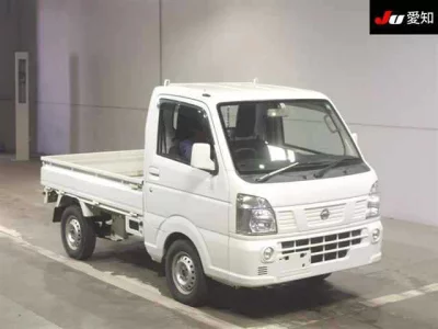 Nissan NT100 Clipper
