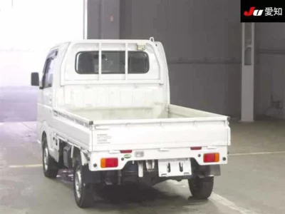 Nissan NT100 Clipper