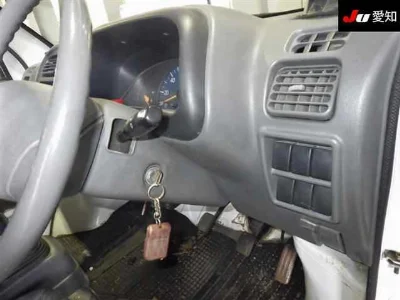 SUZUKI CARRY TRUCK