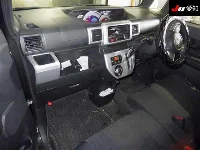 Цена авто Daihatsu Wake с аукционов Японии, номер кузова LA700S, пробег 239 000, оценка 2