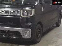 Цена авто Daihatsu Wake с аукционов Японии, номер кузова LA700S, пробег 239 000, оценка 2