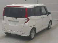 Цена авто Toyota Roomy с аукционов Японии, номер кузова M910A, пробег 43 000, оценка 8