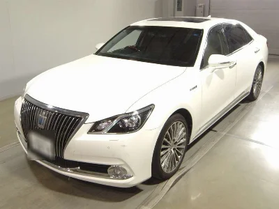 TOYOTA CROWN MAJESTA