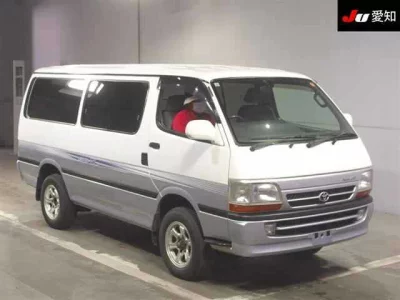 TOYOTA REGIUS VAN