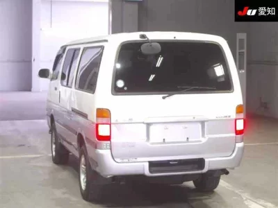 TOYOTA REGIUS VAN