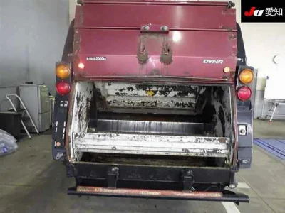 TOYOTA DYNA