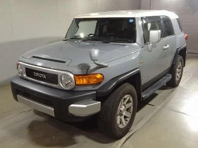 TOYOTA FJ CRUISER