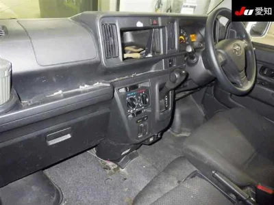 DAIHATSU HIJET VAN