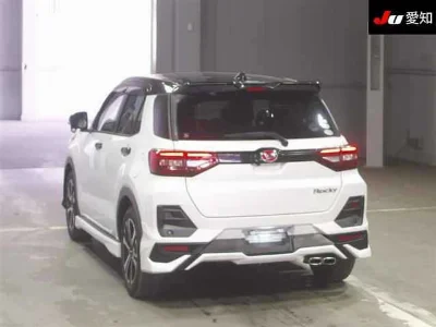 DAIHATSU ROCKY