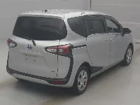 Цена авто Toyota Sienta с аукционов Японии, номер кузова NHP170G, пробег 78 000, оценка 2