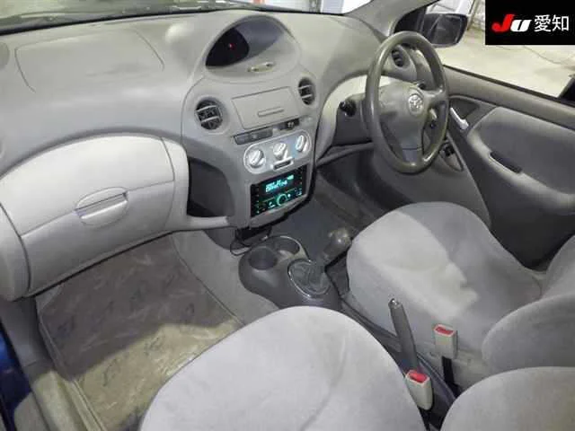 Toyota Platz  с аукциона в Японии