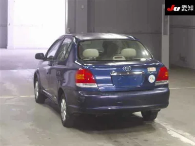 TOYOTA PLATZ