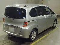 Цена авто Honda Freed с аукционов Японии, номер кузова GB4, пробег 72 000, оценка 2