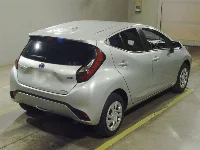 Цена авто Toyota Aqua с аукционов Японии, номер кузова MXPK16, пробег 96 000, оценка 2