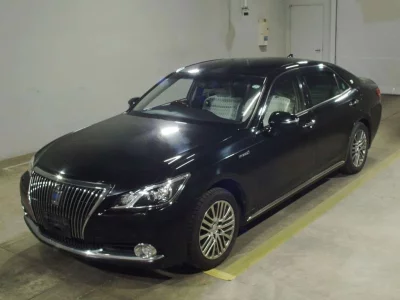 TOYOTA CROWN MAJESTA