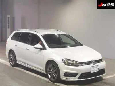 VOLKSWAGEN GOLF VARIANT