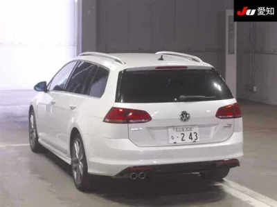 VOLKSWAGEN GOLF VARIANT