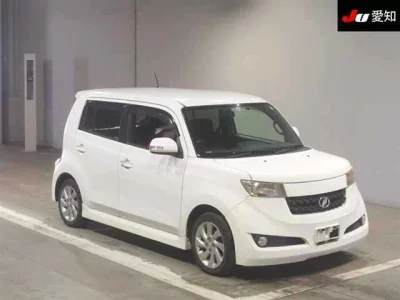 TOYOTA BB