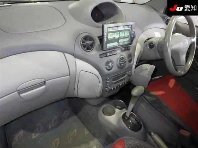TOYOTA PLATZ