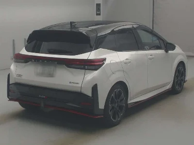 NISSAN AURA