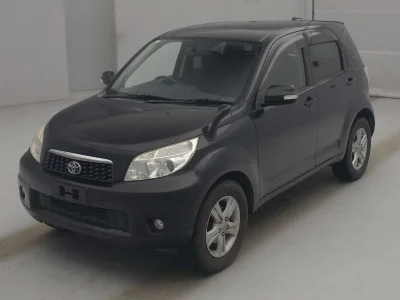 TOYOTA RUSH