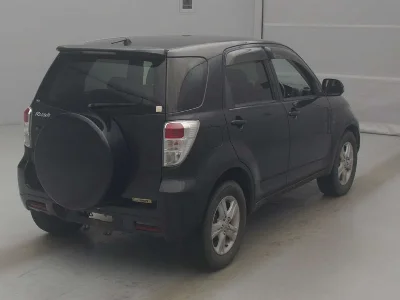TOYOTA RUSH