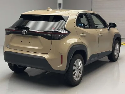 TOYOTA YARIS CROSS